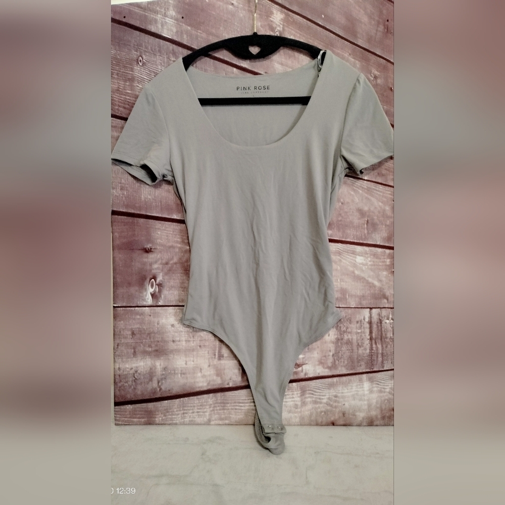 Pink Rose Light Gray Bodysuit Sz Small Luxe Contour Stretch